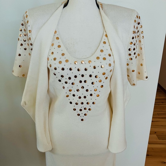 St John vintage knit set- luxury meets slamming - Picture 2 of 16